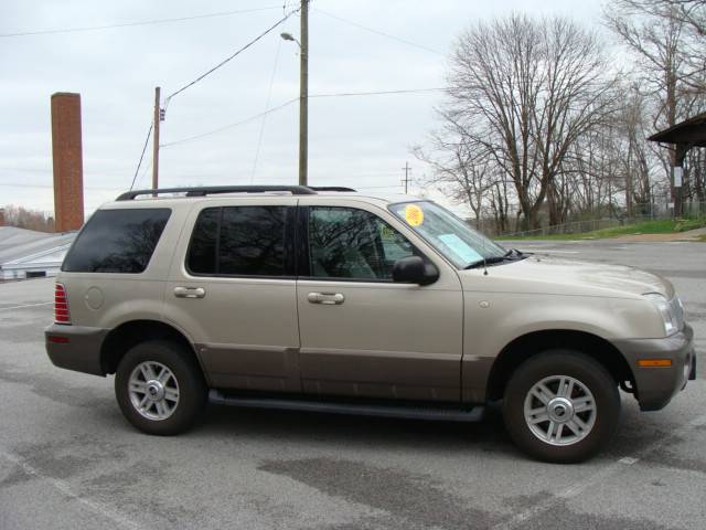 2004 Mercury Mountaineer Sport Quattro