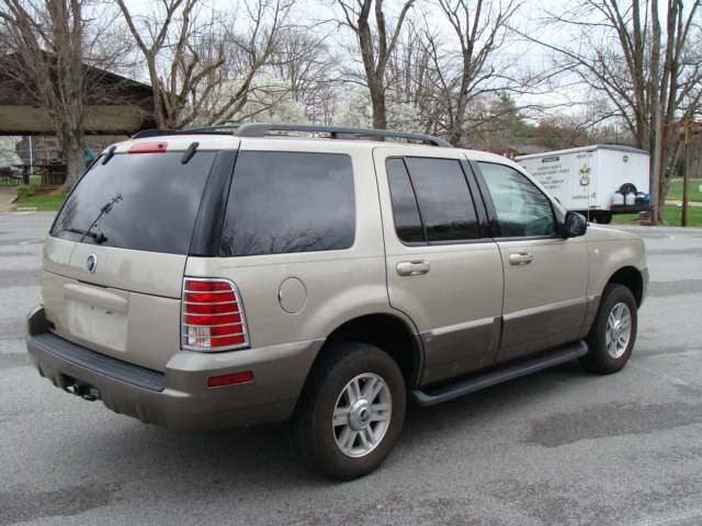 2004 Mercury Mountaineer Sport Quattro