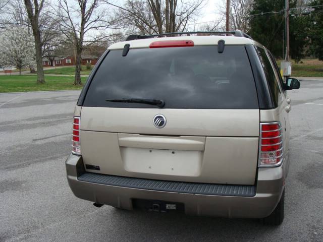 2004 Mercury Mountaineer Sport Quattro