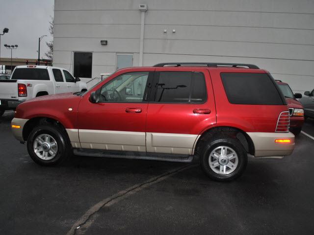 2004 Mercury Mountaineer Sport Quattro