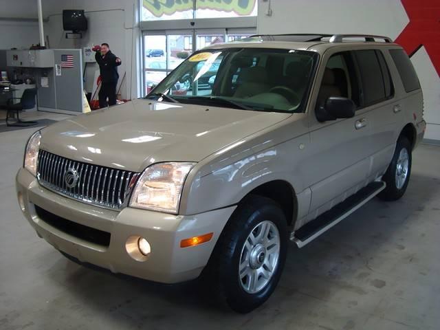 2004 Mercury Mountaineer SLT 25