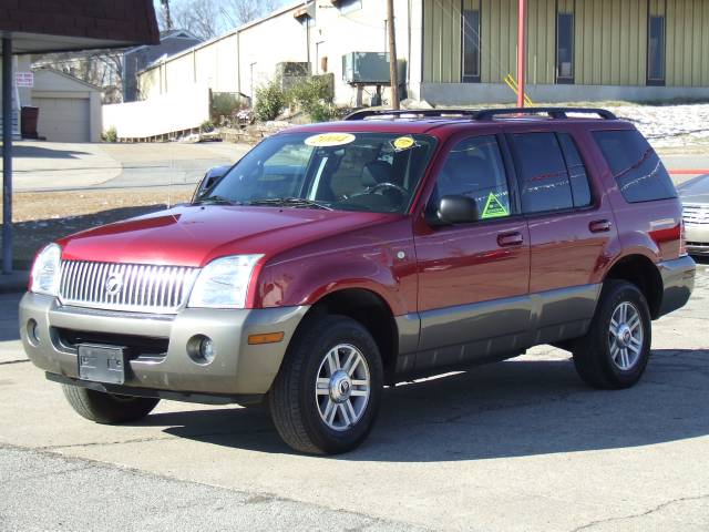 2004 Mercury Mountaineer Sport Quattro