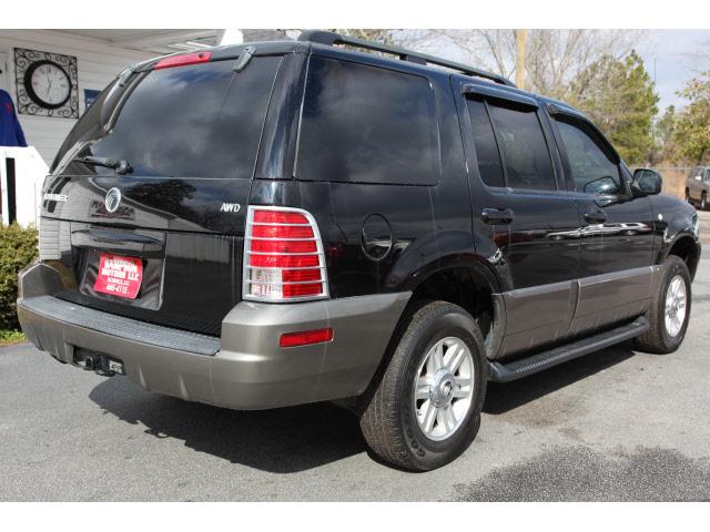 2004 Mercury Mountaineer Sport Quattro