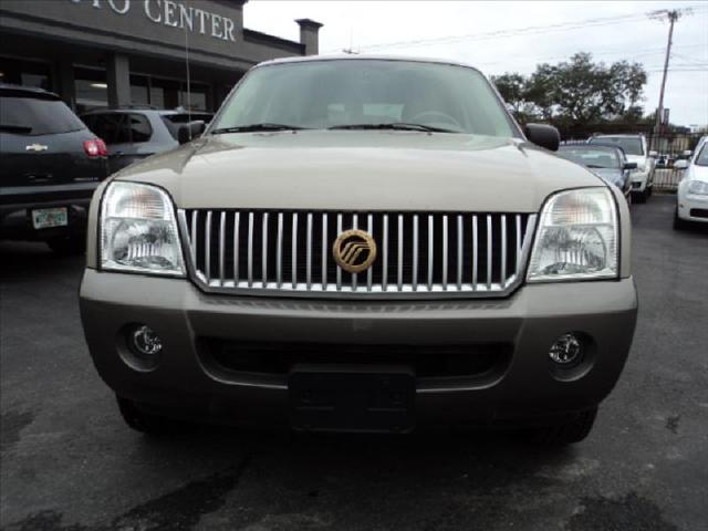 2004 Mercury Mountaineer 2door