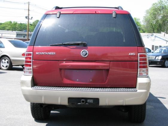 2004 Mercury Mountaineer GLS PZEV