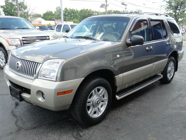 2004 Mercury Mountaineer LE, FULL Power, Loaded