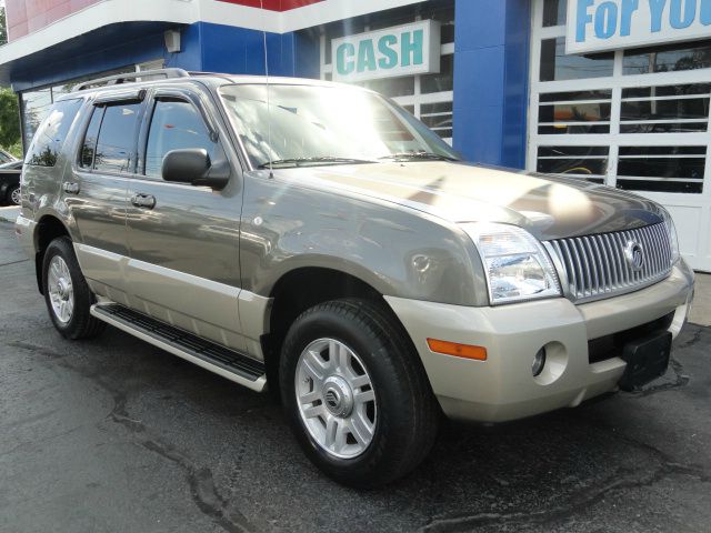 2004 Mercury Mountaineer LE, FULL Power, Loaded