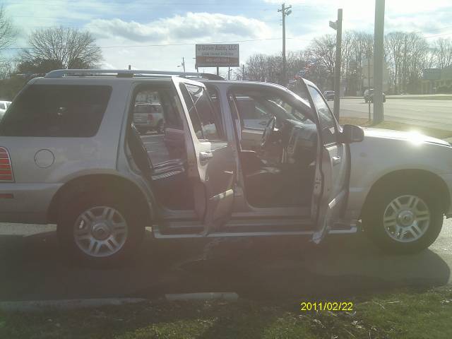 2004 Mercury Mountaineer Unknown