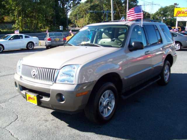 2004 Mercury Mountaineer Coupe