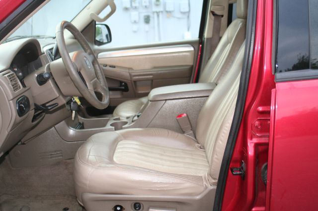 2004 Mercury Mountaineer Crome