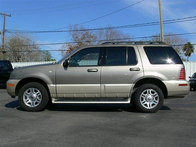 2004 Mercury Mountaineer Coupe