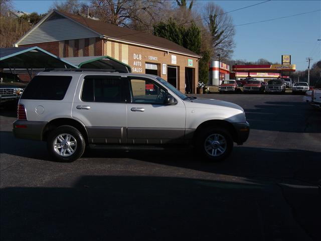 2004 Mercury Mountaineer Coupe