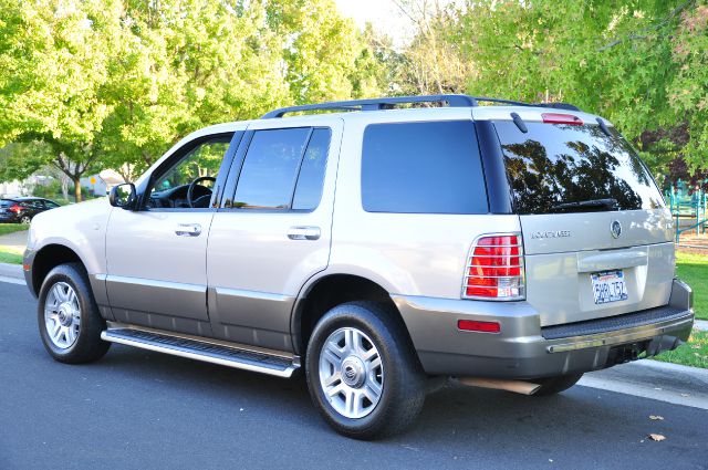 2004 Mercury Mountaineer Crome