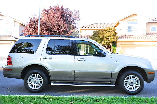 2004 Mercury Mountaineer Crome