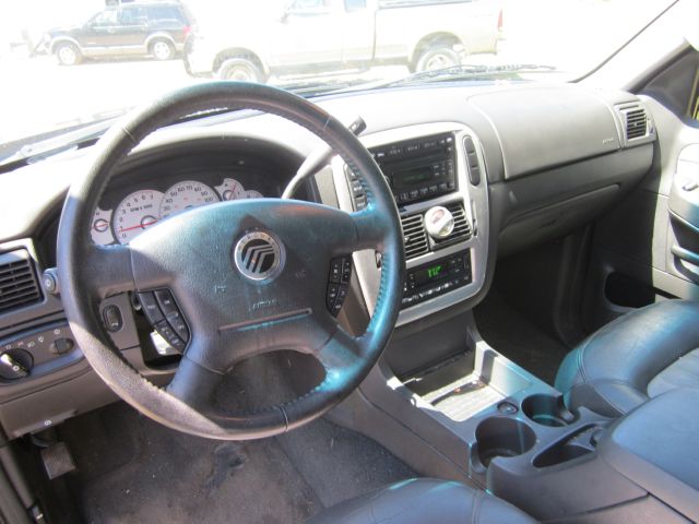 2005 Mercury Mountaineer I-4 Premier