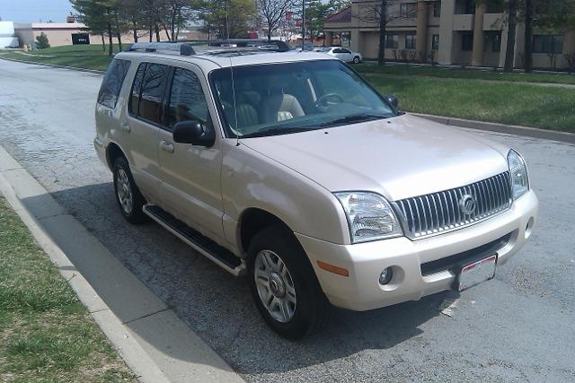 2005 Mercury Mountaineer XLT XCAB