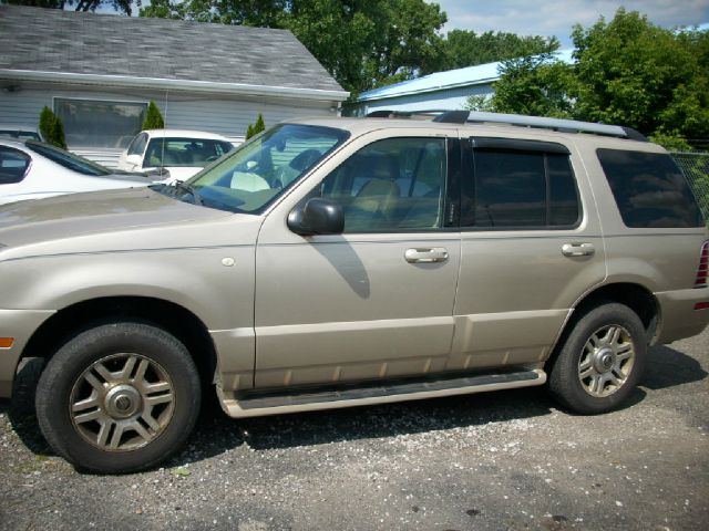 2005 Mercury Mountaineer 2500 HD 4X4