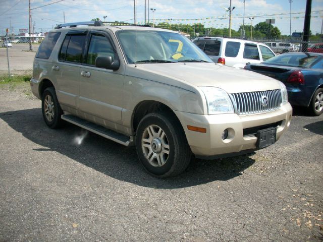 2005 Mercury Mountaineer 2500 HD 4X4