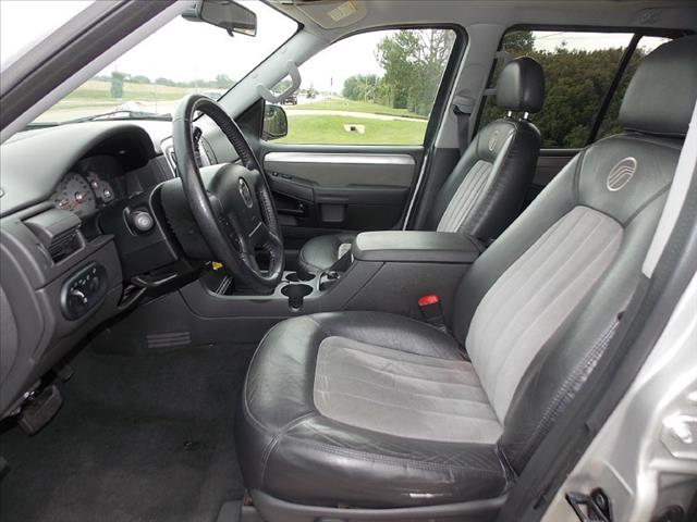 2005 Mercury Mountaineer LT CREW 25