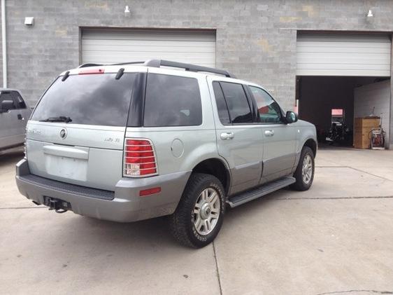 2005 Mercury Mountaineer LT Ext. Cab 4WD DRW