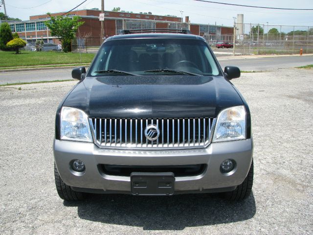 2005 Mercury Mountaineer 2500 HD 4X4