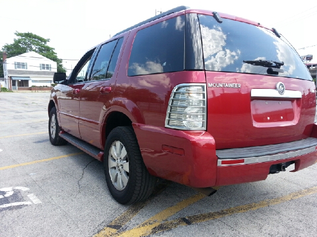 2006 Mercury Mountaineer I-4 Premier