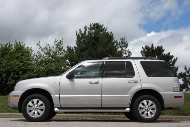 2006 Mercury Mountaineer EX - DUAL Power Doors