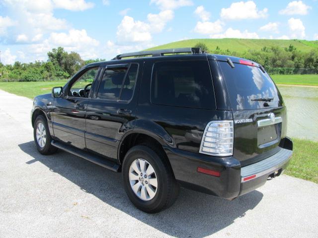 2006 Mercury Mountaineer Coupe