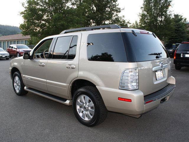 2007 Mercury Mountaineer GLS PZEV