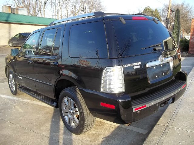 2007 Mercury Mountaineer Crome