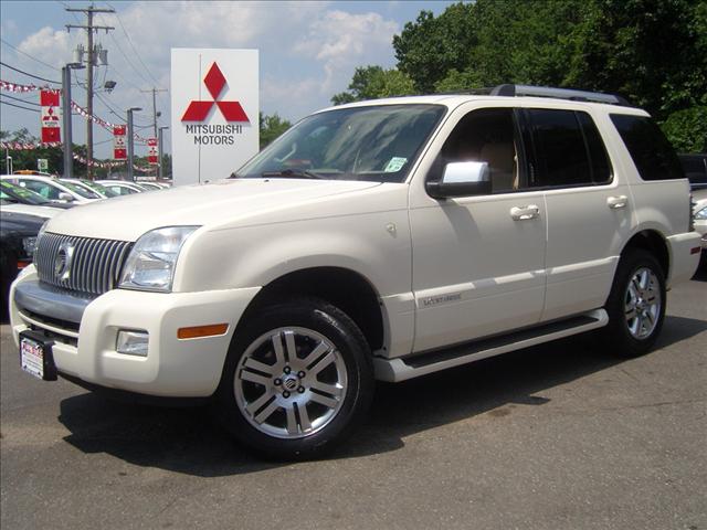 2007 Mercury Mountaineer 2500 3-4 TON VAN 109.6