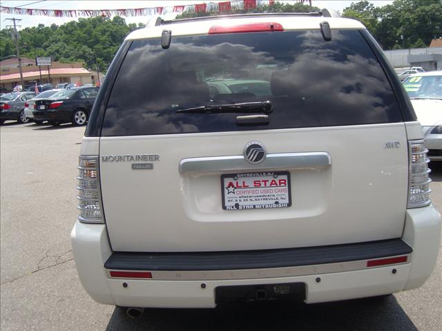 2007 Mercury Mountaineer 2500 3-4 TON VAN 109.6