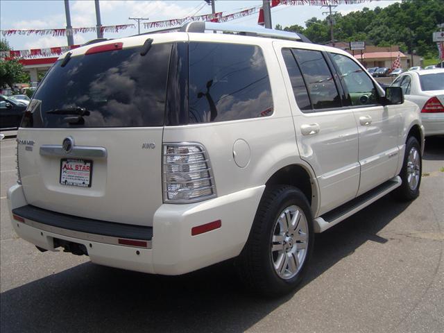 2007 Mercury Mountaineer 2500 3-4 TON VAN 109.6