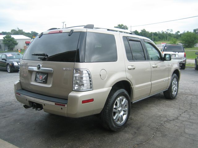 2007 Mercury Mountaineer 2500 HD 4X4