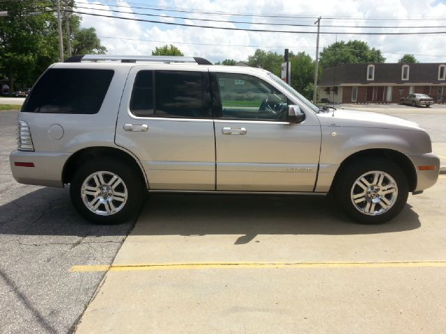 2007 Mercury Mountaineer 2500 HD 4X4