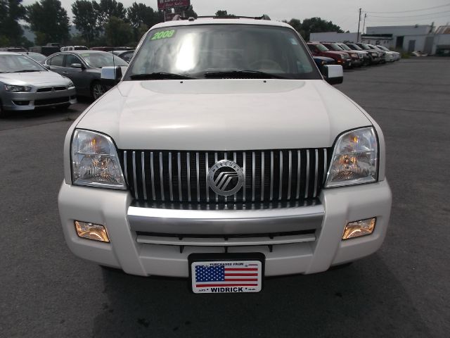 2008 Mercury Mountaineer 2500 HD 4X4