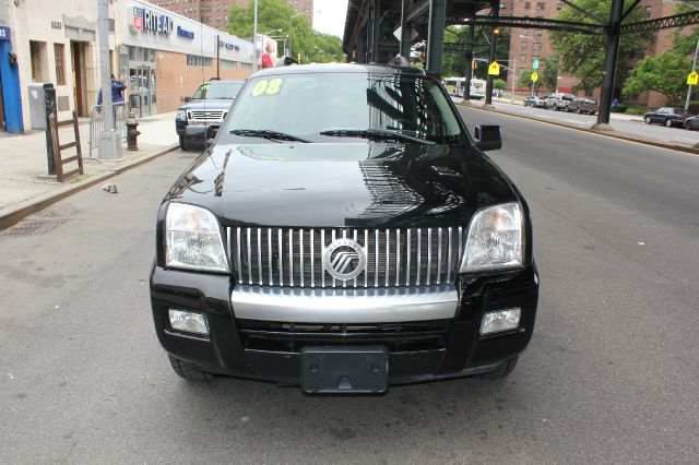 2008 Mercury Mountaineer Typessedan