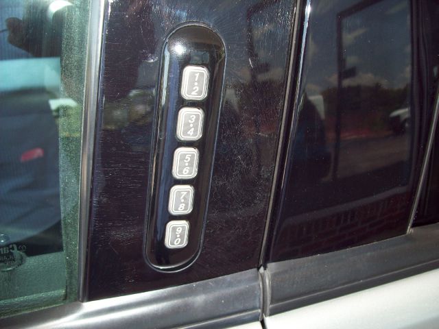 2009 Mercury Mountaineer Sportw/sunroof, ONE Owner