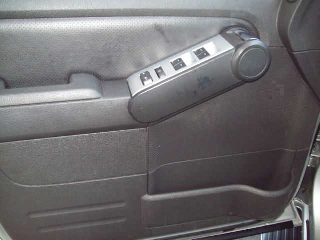 2009 Mercury Mountaineer Sportw/sunroof, ONE Owner