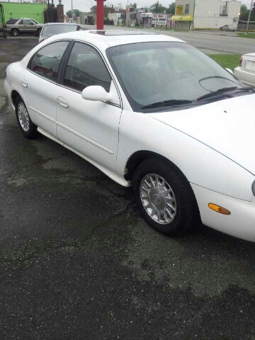 1999 Mercury Sable XLS