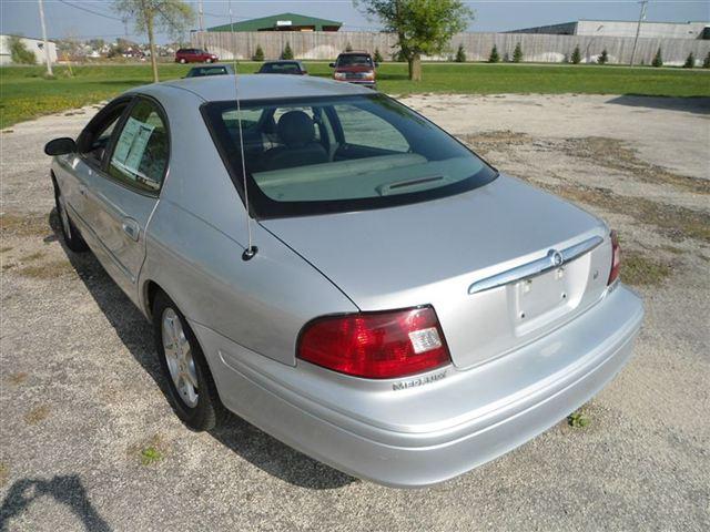 2002 Mercury Sable 3.2 Sedan 4dr