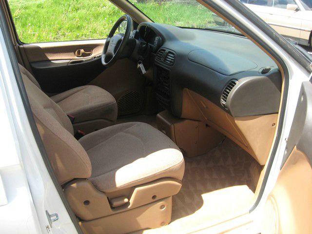 1996 Mercury Villager XLS