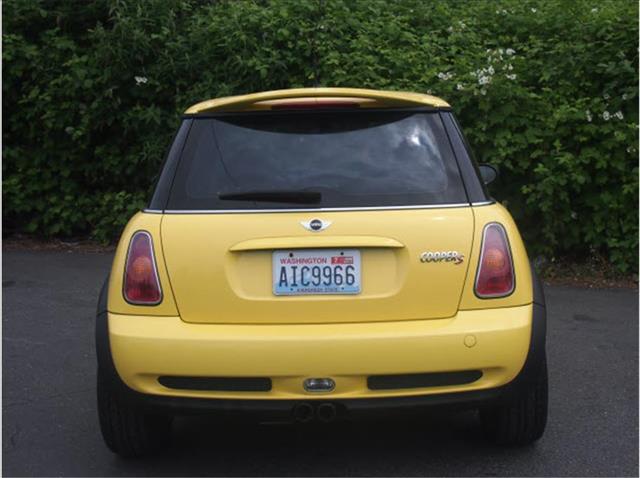 2002 Mini Cooper Premier AWD SUV