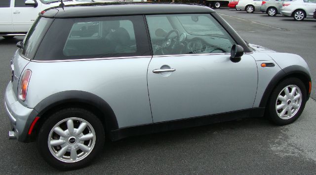 2002 Mini Cooper Base