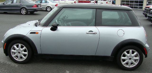 2002 Mini Cooper Base