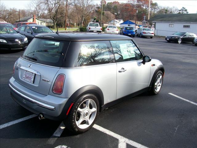 2003 Mini Cooper Base