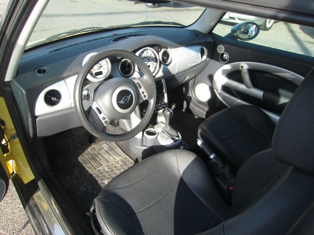 2003 Mini Cooper Base