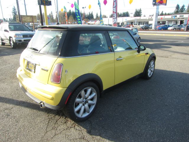 2003 Mini Cooper Base