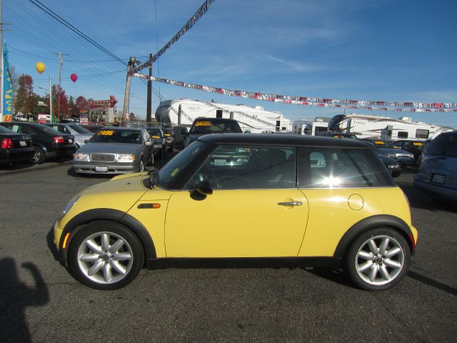 2003 Mini Cooper Base