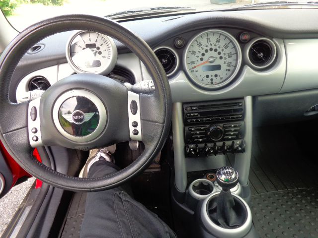 2003 Mini Cooper Base